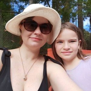 Meet your Posher, Lillian